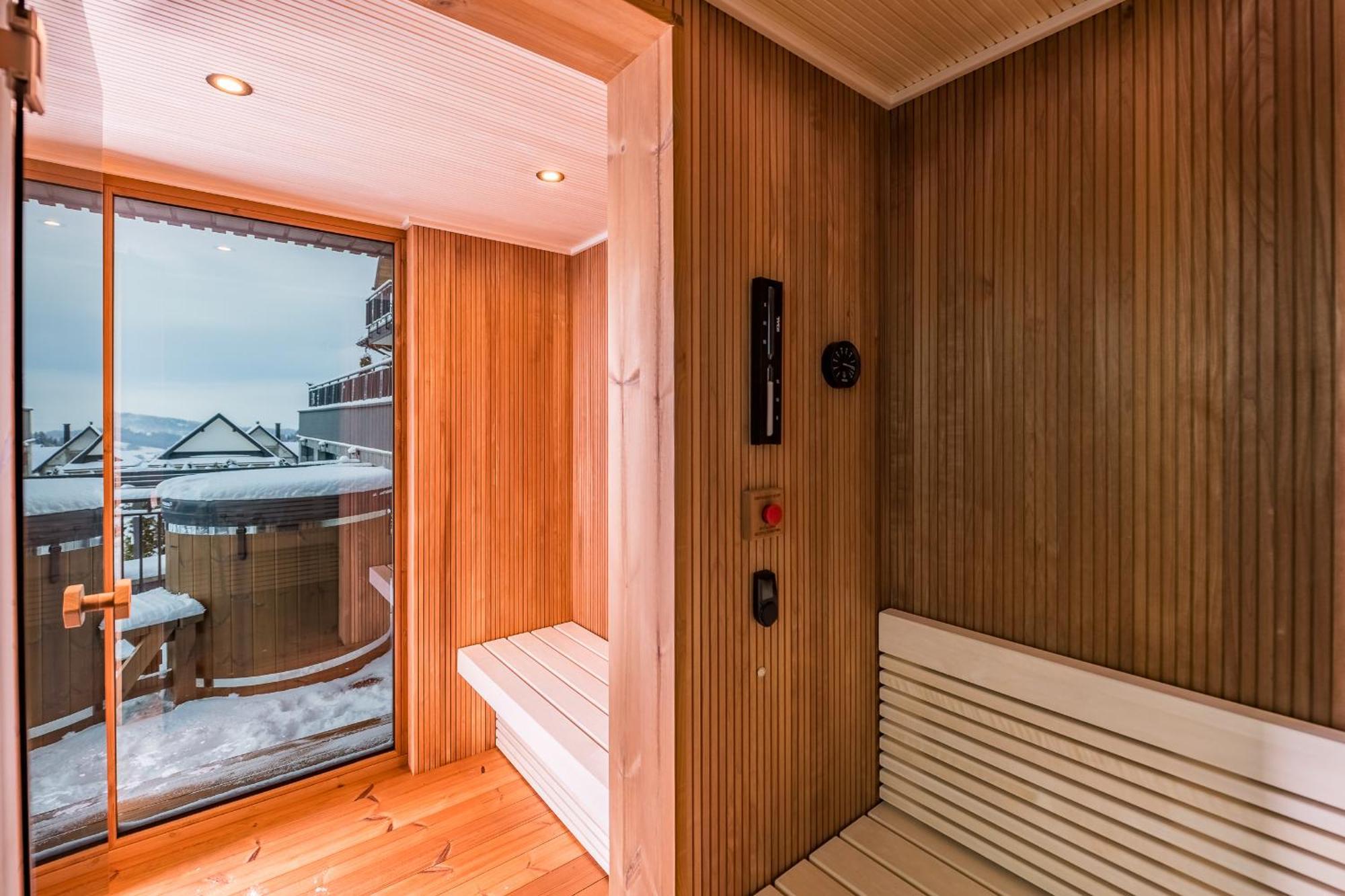 Widokowe Apartamenty Na Kepiatym Wzgorzu & Wellness Czarna Góra Eksteriør billede